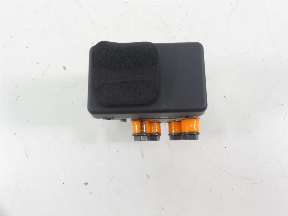 2015 Ducati Monster 1200 S Abs Brake Pump Pressure Module 54240441C {{ shop.shopifyCountryName }} - Mototech271