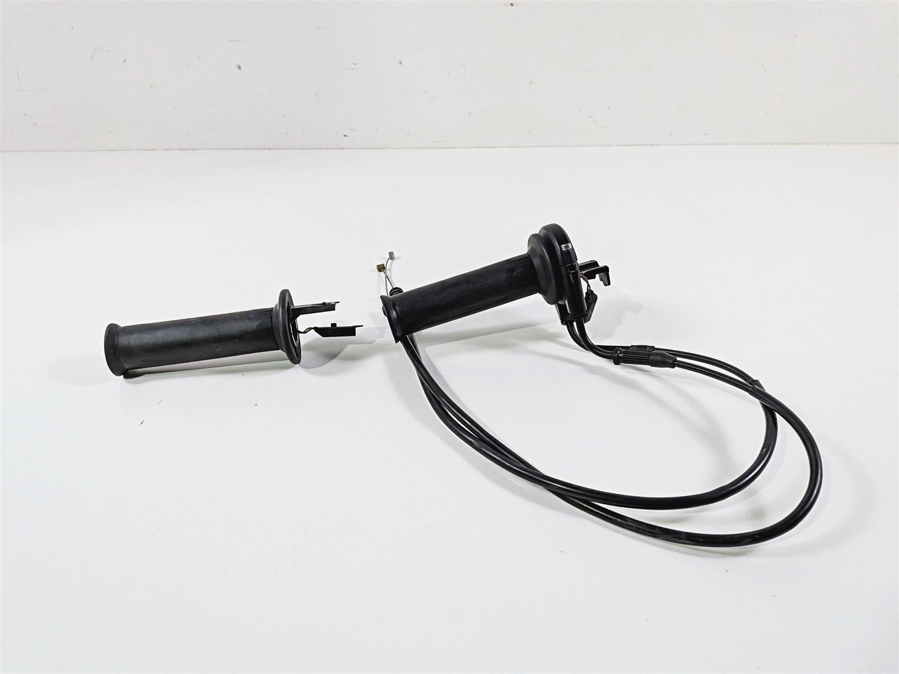2014 BMW S1000RR K46 Left Right Hand Grip Set Heated 61318522476 61317708227 {{ shop.shopifyCountryName }} - Mototech271