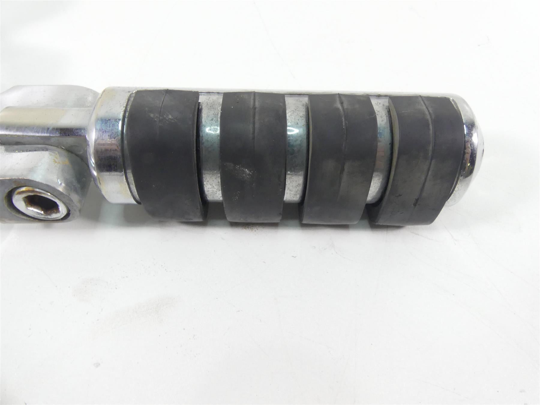 2016 Honda VT1300 CRG Stateline Kuryakyn ISO Highway Foot Peg Footpeg Set 7999 {{ shop.shopifyCountryName }} - Mototech271