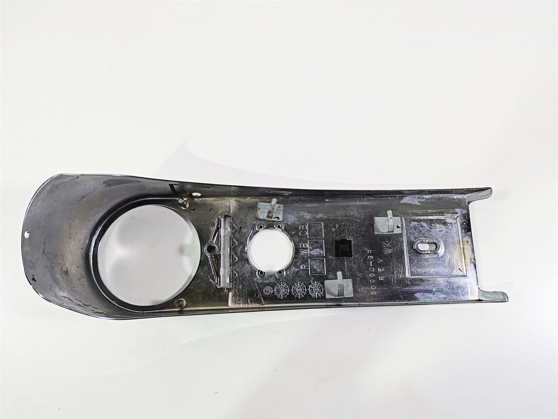 2005 Harley Touring FLHRI Road King Tank Dash Console Panel Cover 60960-99 {{ shop.shopifyCountryName }} - Mototech271