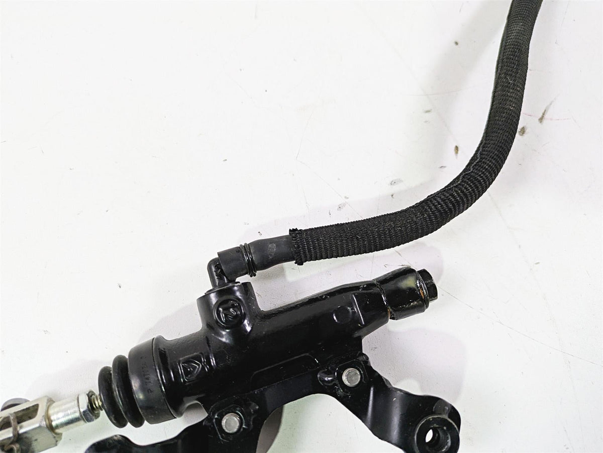 2019 BMW G310GS K02 Rear Brake Master Cylinder + Reservoir 34318560098 {{ shop.shopifyCountryName }} - Mototech271
