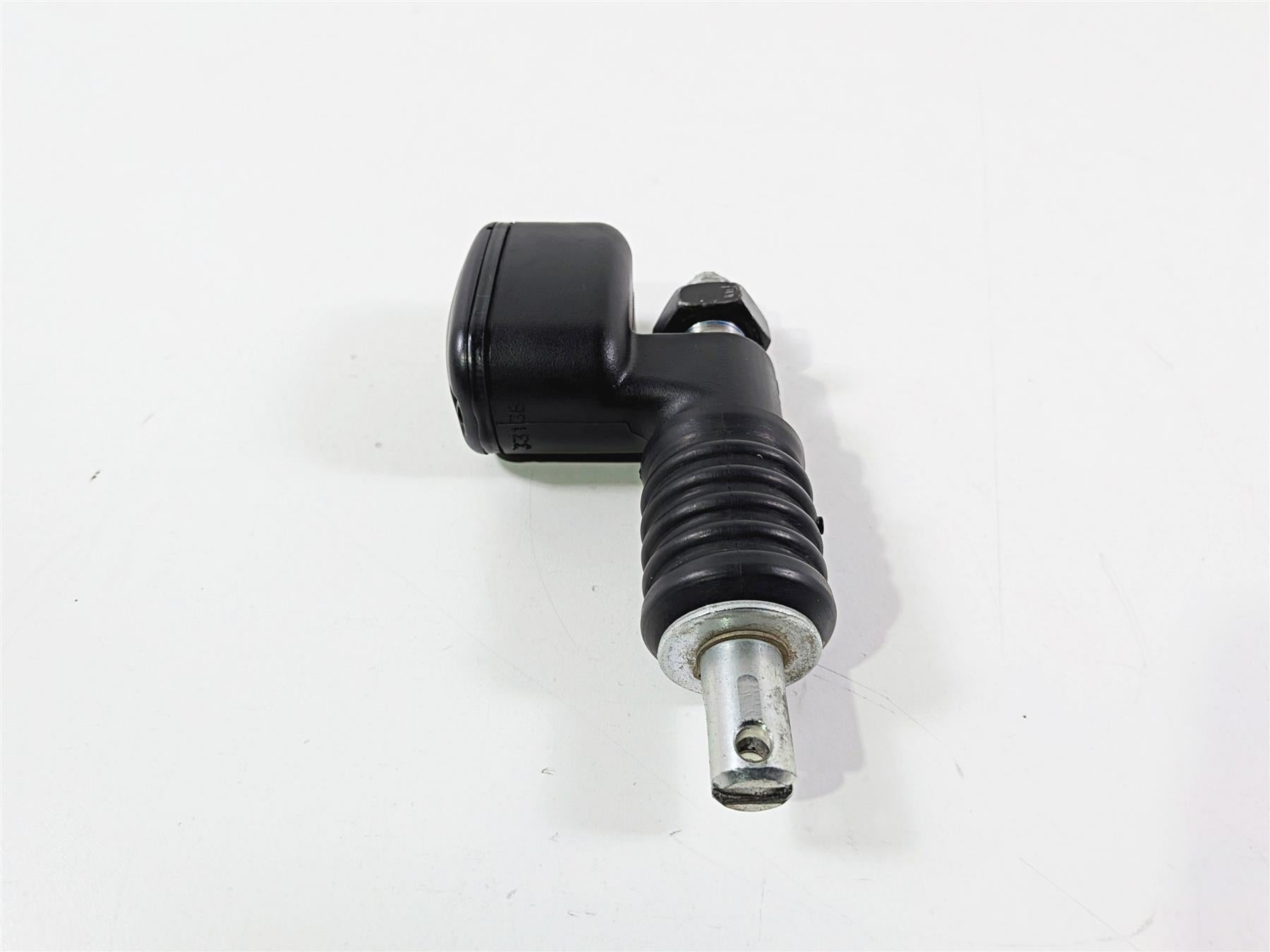 2014 Harley FXSB Softail Breakout Rear Brake Master Cylinder 41767-05E-Mototech271