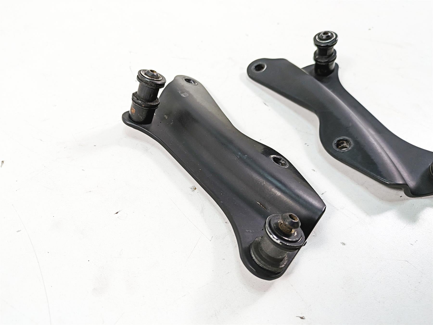 2018 Harley Touring FLHXSE CVO Street Glide Quick Connect For Back Rest 52300353 {{ shop.shopifyCountryName }} - Mototech271