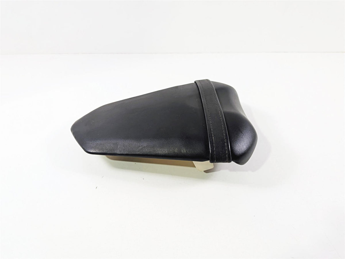 2008 Yamaha YZF R1 RN19 Rear Passenger Pillion Seat Saddle 4C8-24750-00-00 {{ shop.shopifyCountryName }} - Mototech271