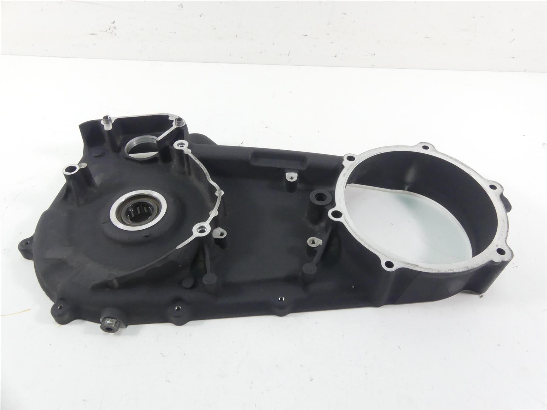 2015 Harley FLD Dyna Switchback Inner Primary Drive Clutch Cover 60681-06C | Mototech271