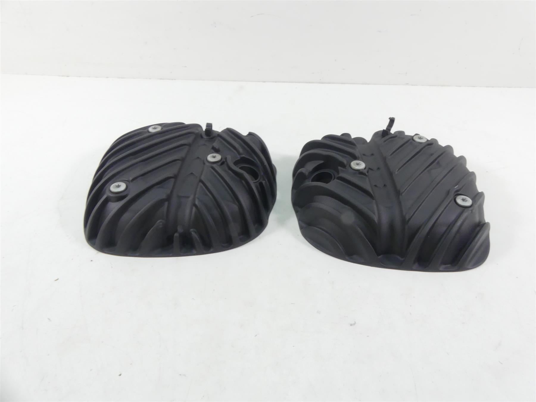 2016 Indian Chieftain Dark Horse Engine Cylinder Valve Rocker Cover Set 5632812 {{ shop.shopifyCountryName }} - Mototech271