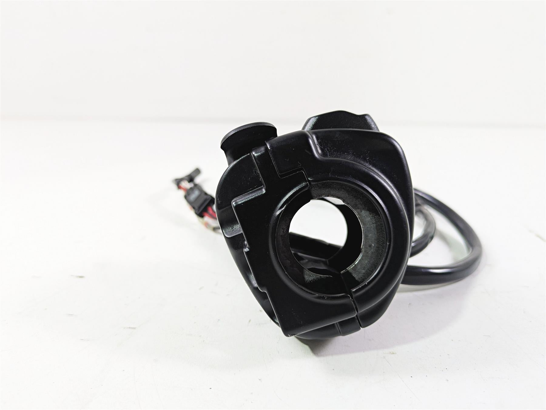 2022 Harley FXLRS Softail Low Rider Right Hand Control Switch READ