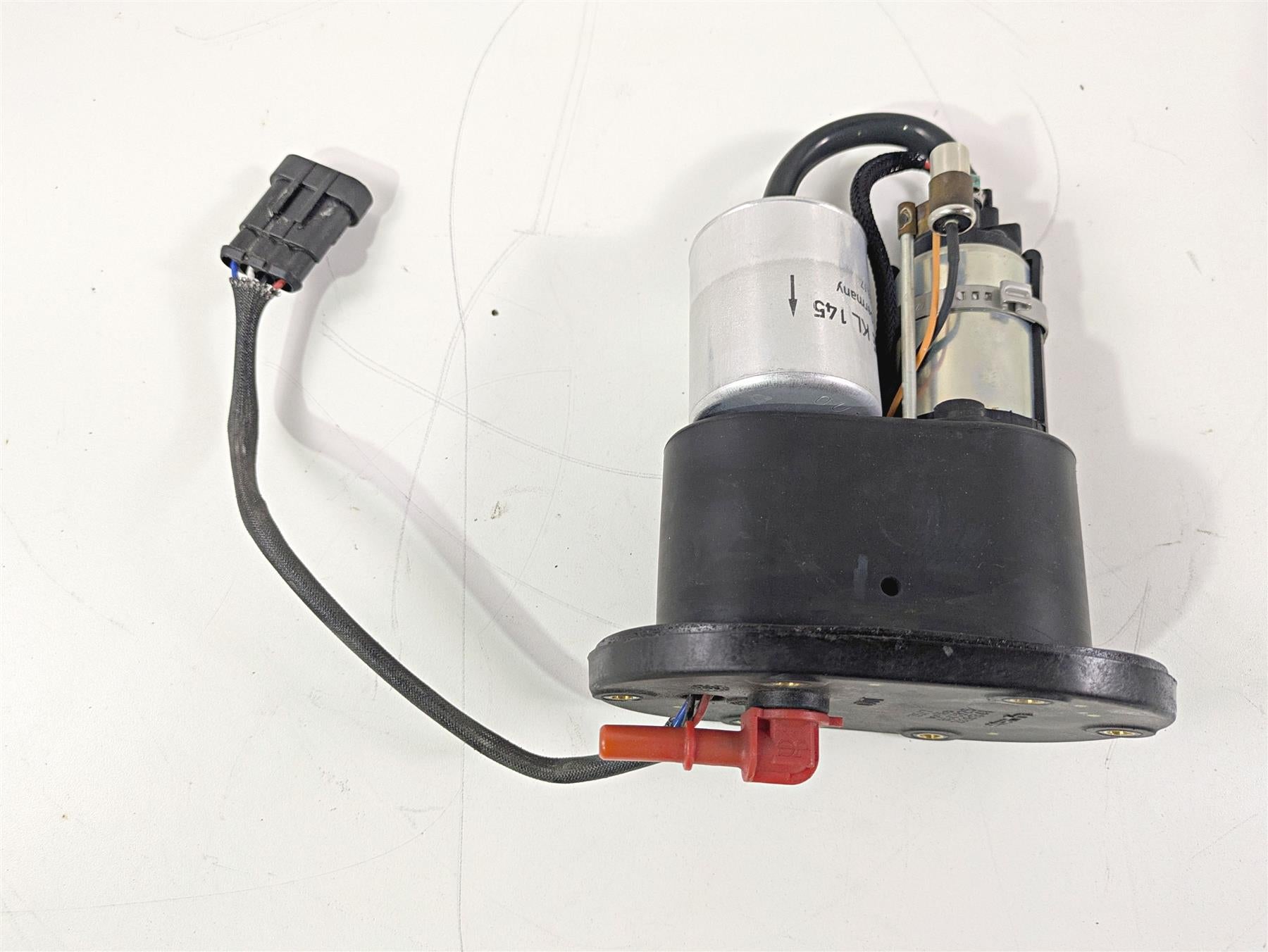 2017 Aprilia RSV 1100 Tuono V4 Factory Fuel Gas Petrol Pump - Tested B043925