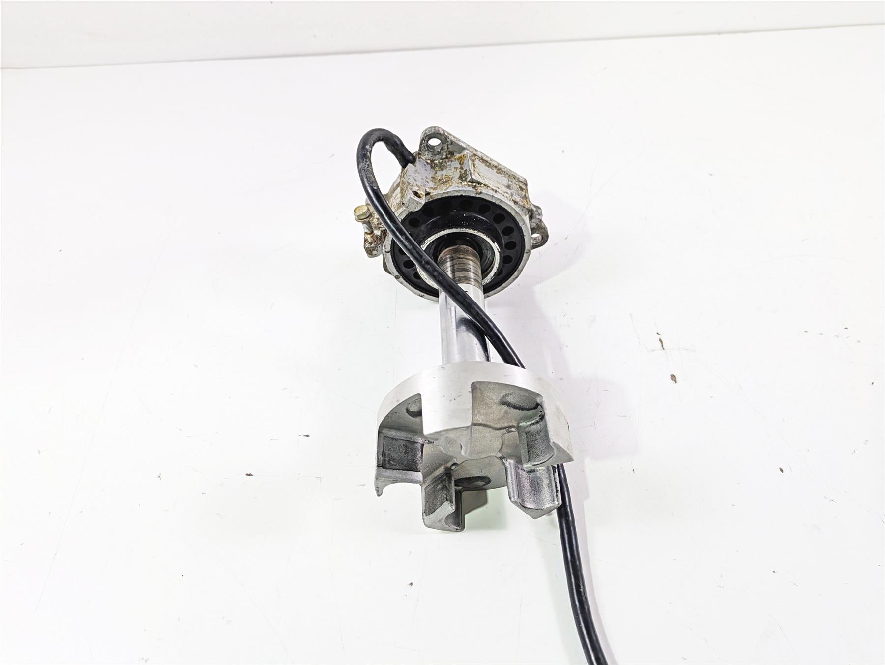 2006 Yamaha GP1300R Waverunner Center Prop Shaft Coupler Set 68N-51323-00-00 {{ shop.shopifyCountryName }} - Mototech271
