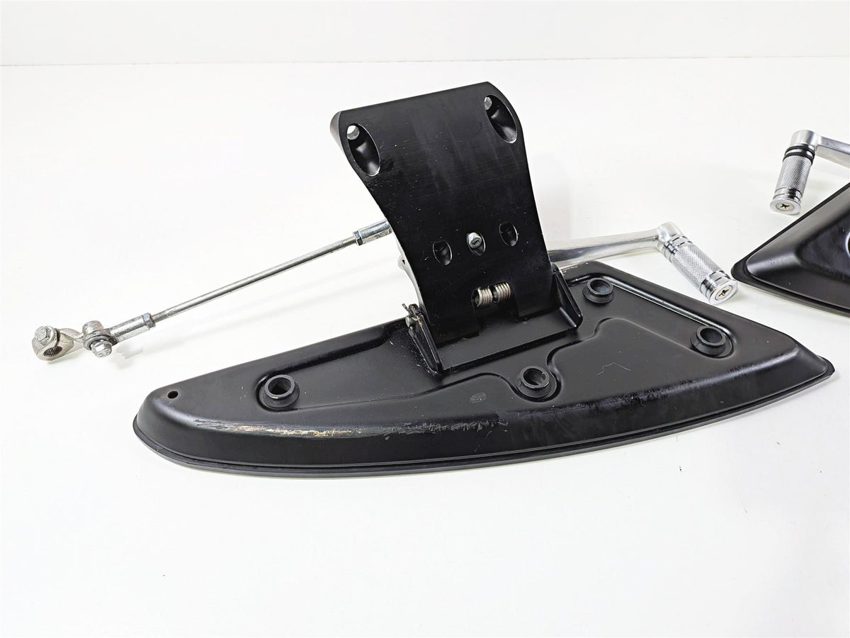 2013 Victory Vision Tour Left Right Floor Board Shifter Brake Pedal 5134178 5137197 {{ shop.shopifyCountryName }} - Mototech271