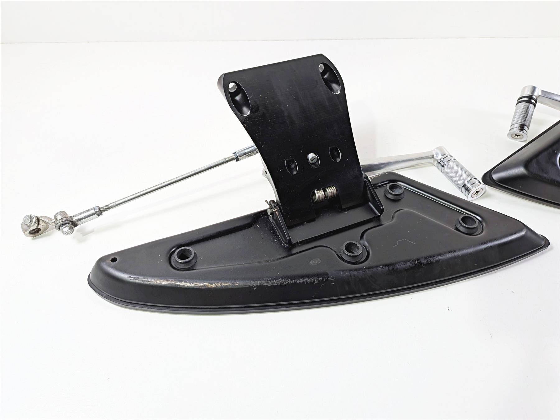 2013 Victory Vision Tour Left Right Floor Board Shifter Brake Pedal 5134178 5137197 {{ shop.shopifyCountryName }} - Mototech271