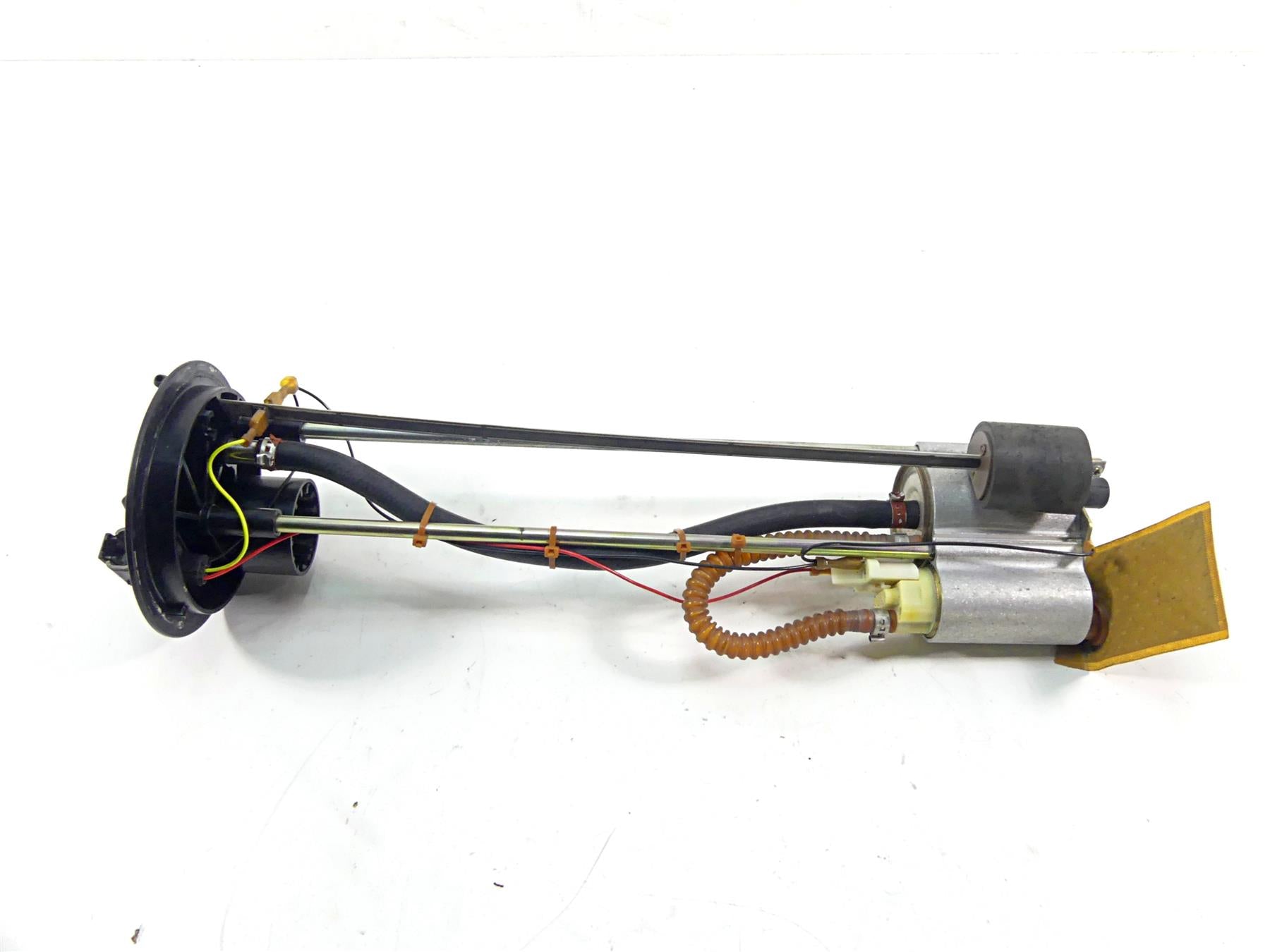 2005 Harley VRSCSE CVO V-Rod Fuel Gas Petrol Pump - For Parts 75123-01B {{ shop.shopifyCountryName }} - Mototech271