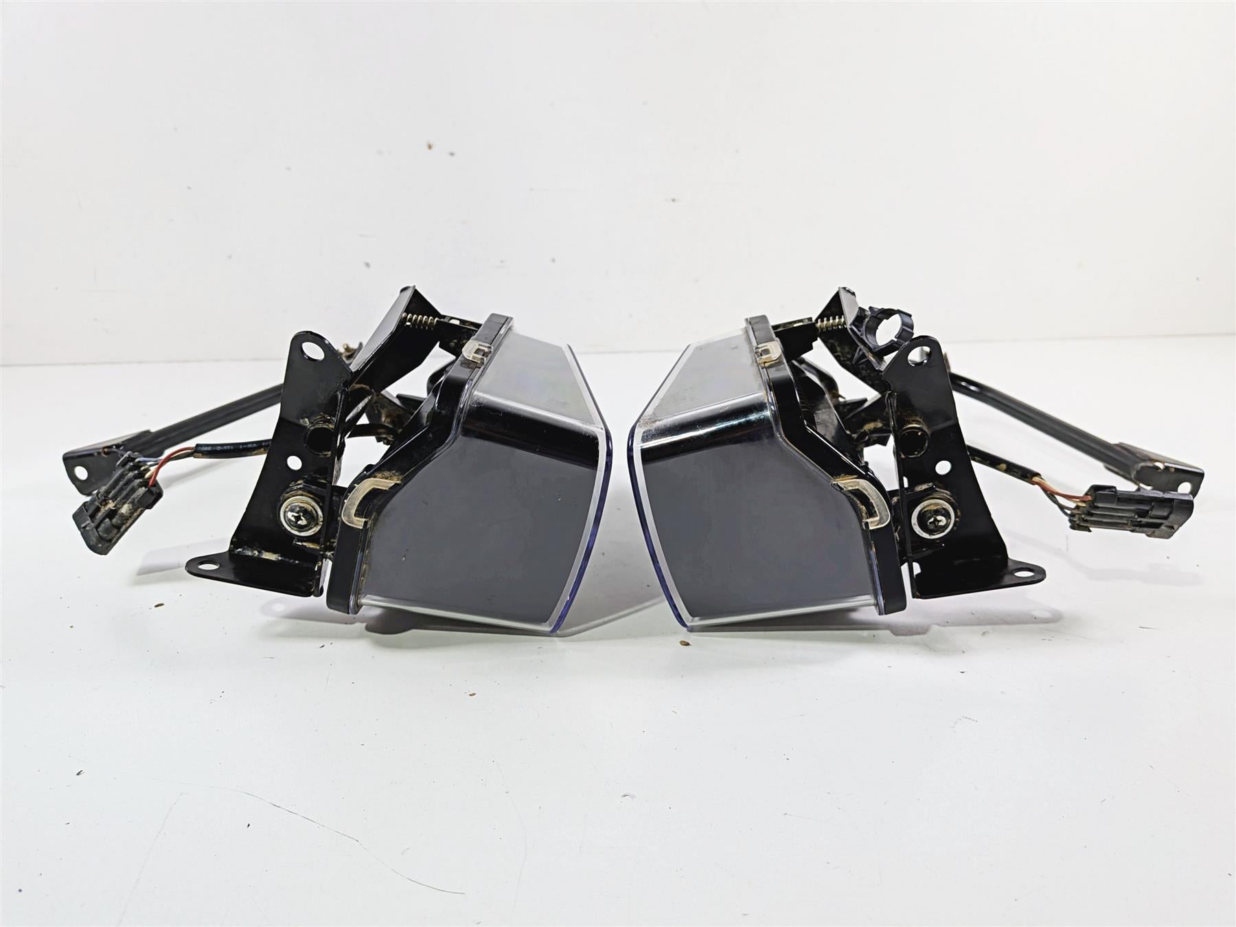 2021 Kawasaki Teryx KRX KRF 1000 ES Headlight Head Lamp 23004-0392 23004-0393 {{ shop.shopifyCountryName }} - Mototech271