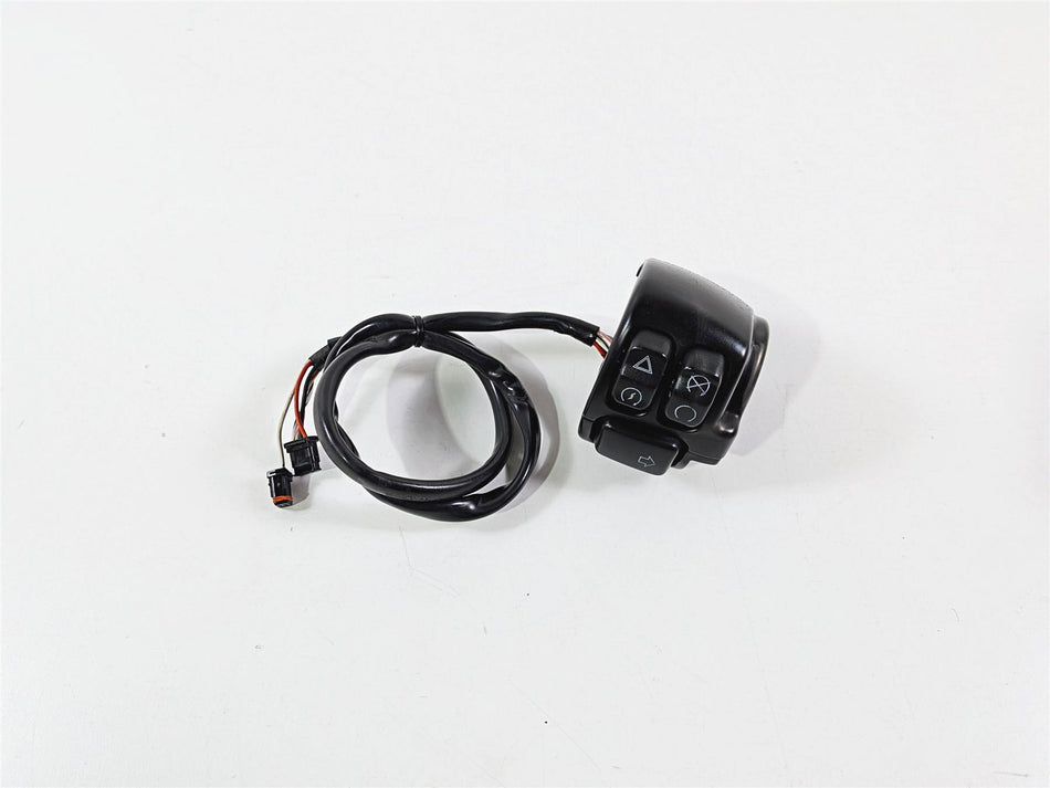 2022 Harley Softail FXLRST Low Rider Right Hand Control Switch -Read 71500462A {{ shop.shopifyCountryName }} - Mototech271