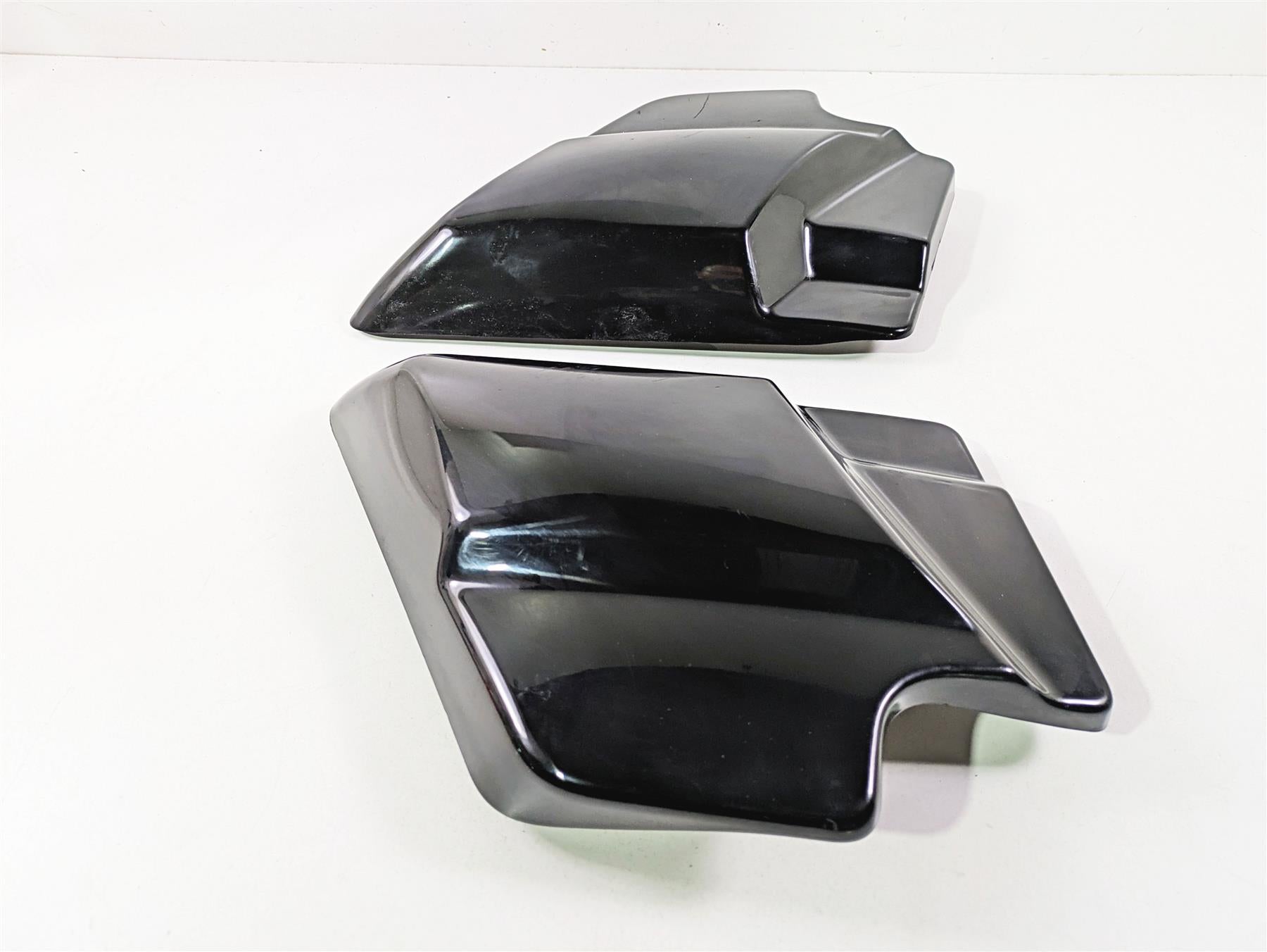 2021 Harley Touring FLTRX Road Glide Side Cover Fairing Set 66250-09 66048-09A {{ shop.shopifyCountryName }} - Mototech271