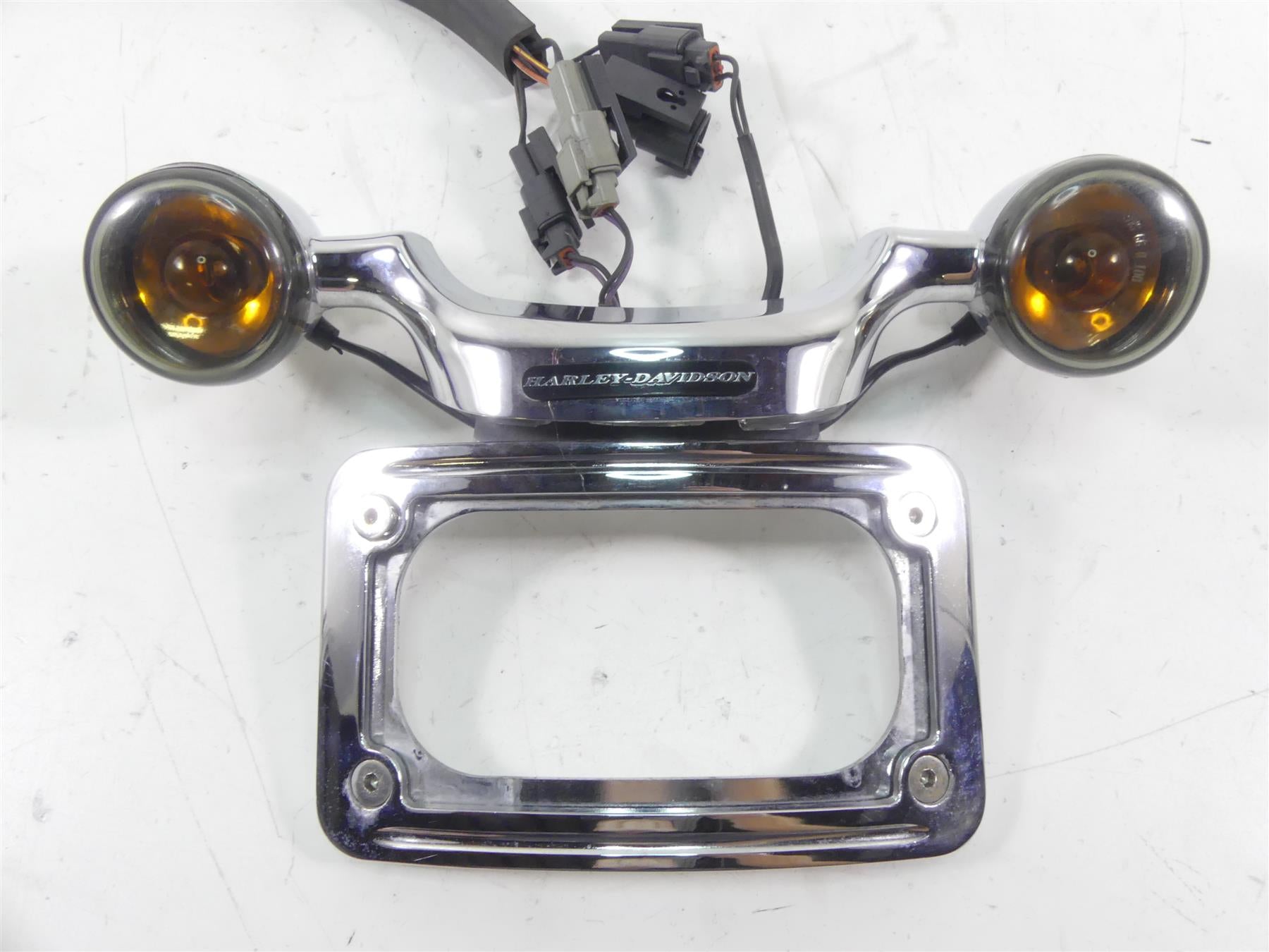 2007 Harley Touring FLHR SE CVO Road King Rear Blinker Bar Plate Holder 68629-05 {{ shop.shopifyCountryName }} - Mototech271