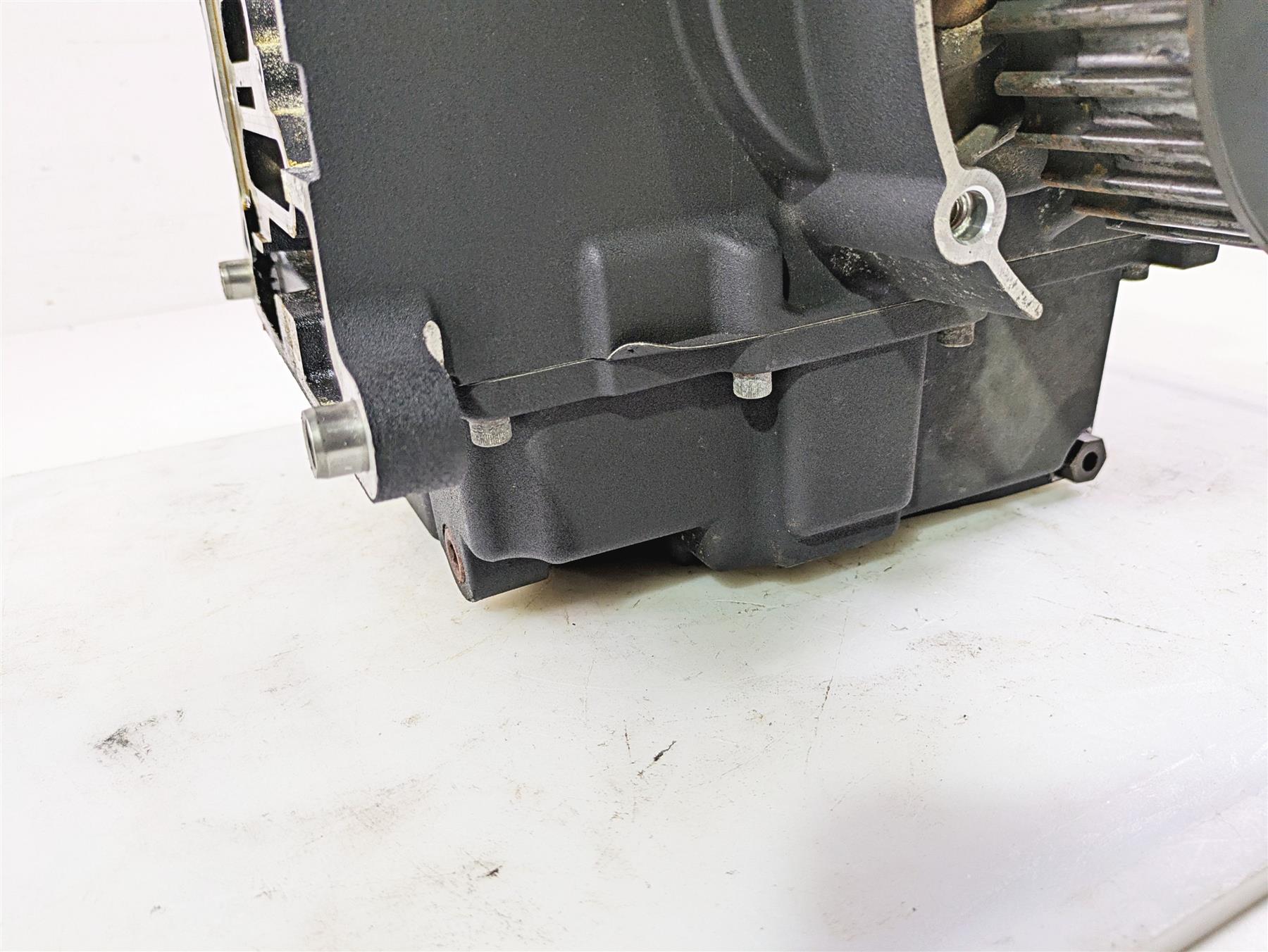 2015 Harley FXDF Dyna Fat Bob Transmission Gear Box 6 Speed - 14k 33083-10A {{ shop.shopifyCountryName }} - Mototech271