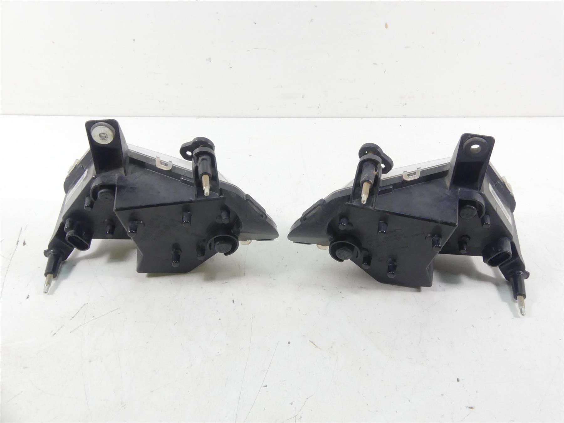 2017 Can Am Maverick X3 XDS Turbo R Headlight Head Light Lamp Set 710004658 {{ shop.shopifyCountryName }} - Mototech271