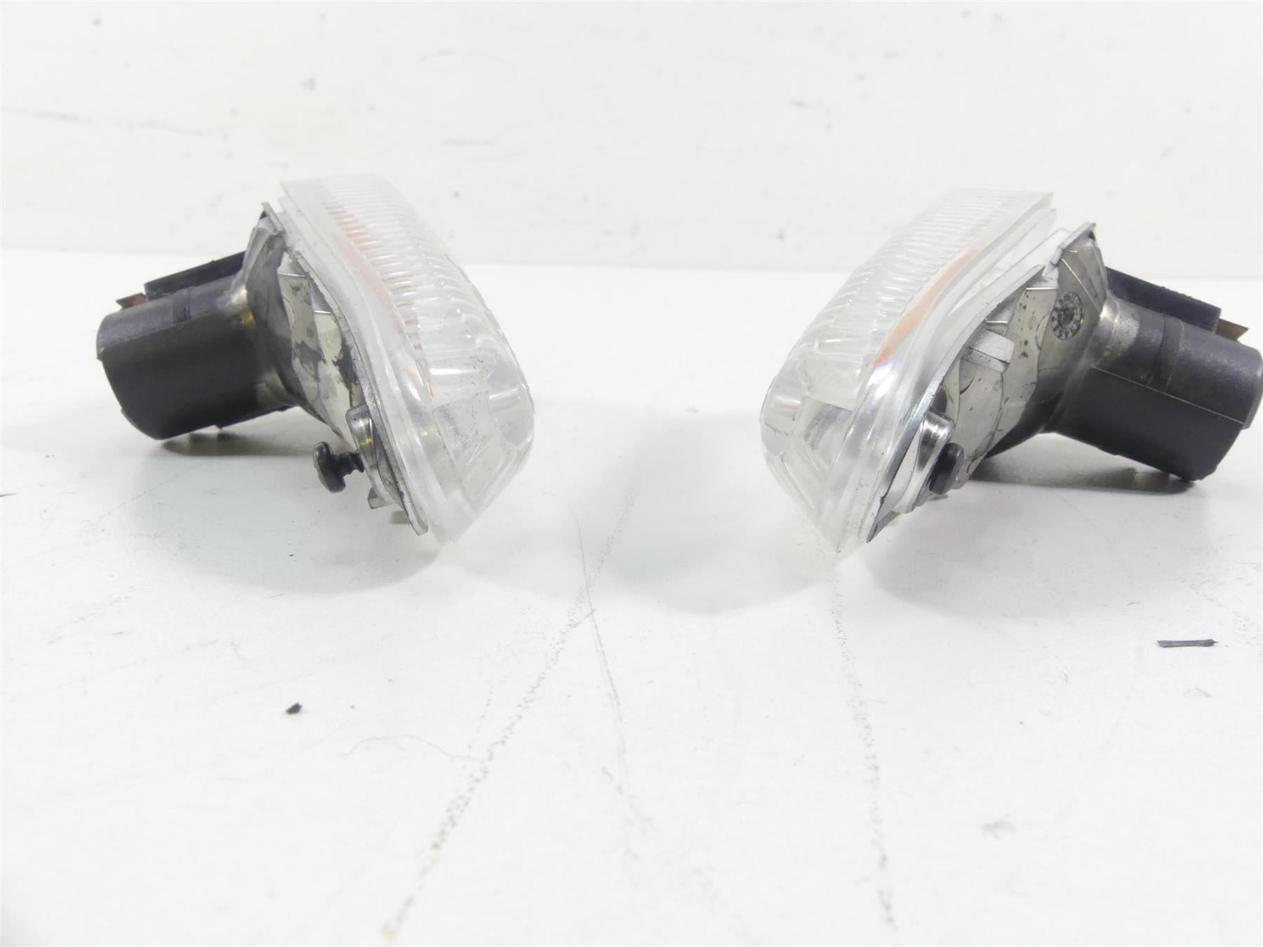2014 Ducati Hypermotard 821 SP Handguard Blinker Turn Signal Set 46029911B {{ shop.shopifyCountryName }} - Mototech271
