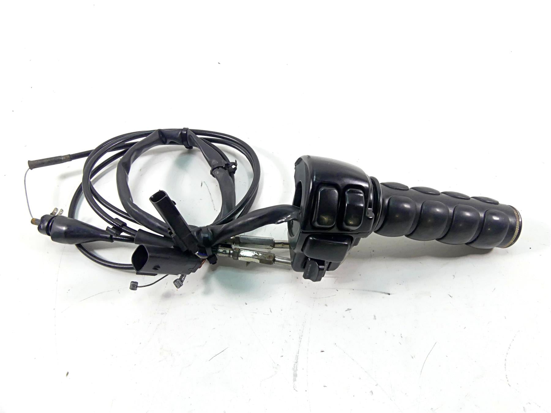 2007 Harley Touring FLHRC Road King Right Hand Throttle Control Switch 71684-06A {{ shop.shopifyCountryName }} - Mototech271