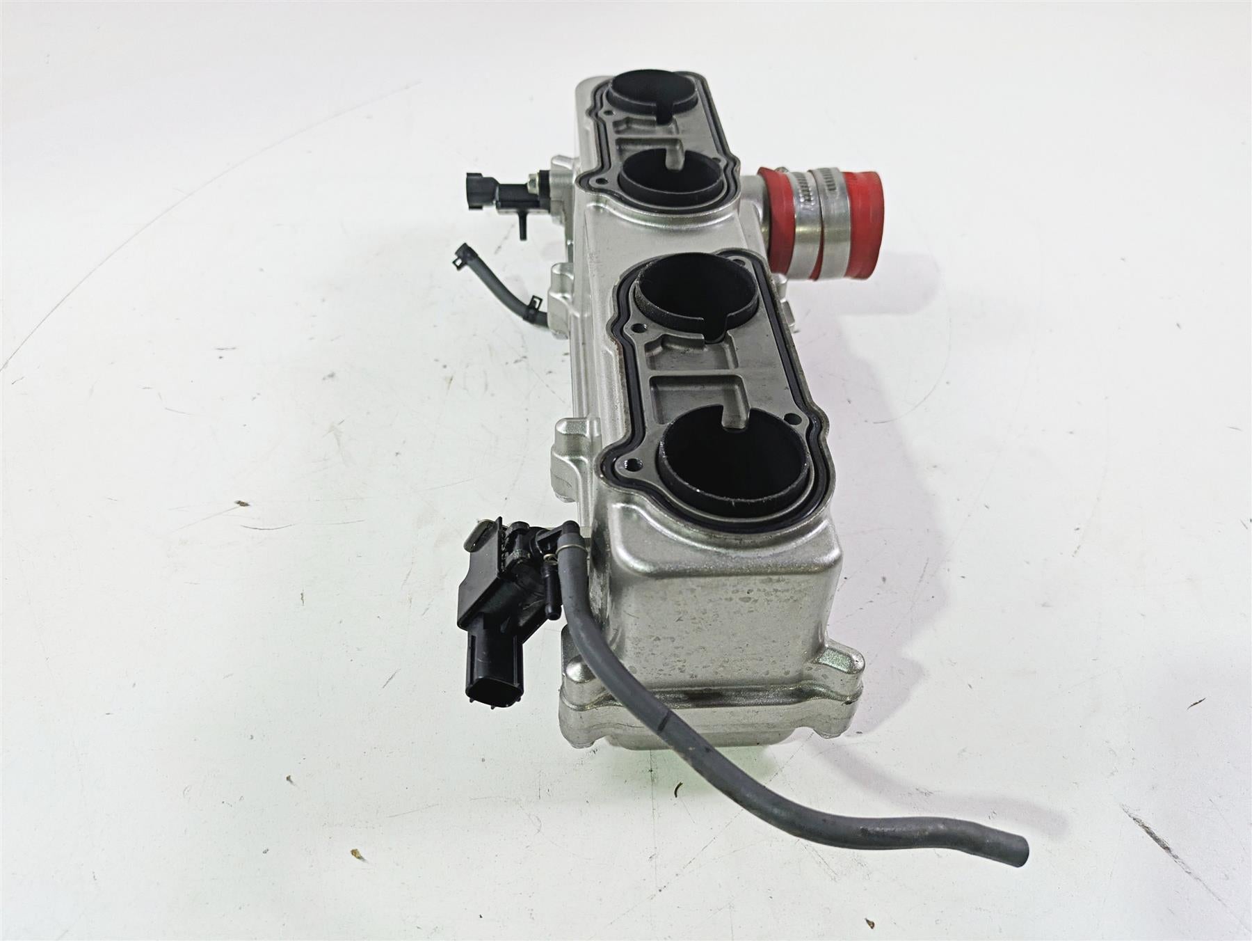 2004 Honda Aquatrax R-12X Sub Air Box Intake Manifold 16571-HW1-671 {{ shop.shopifyCountryName }} - Mototech271