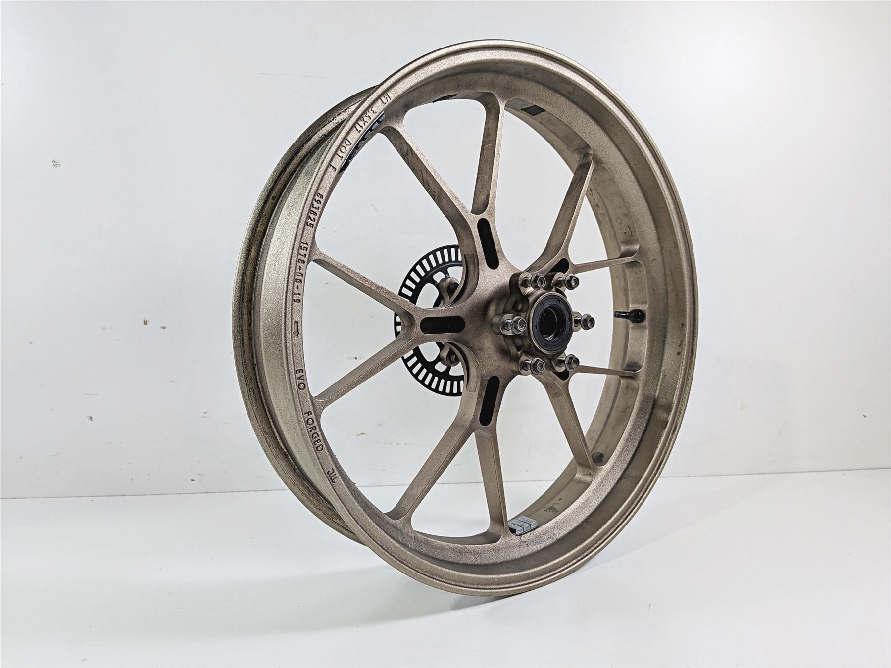2018 Aprilia RSV4 RR Straight Evo Forged 17x3.5 Front Wheel Aluminum 2B0058766 {{ shop.shopifyCountryName }} - Mototech271