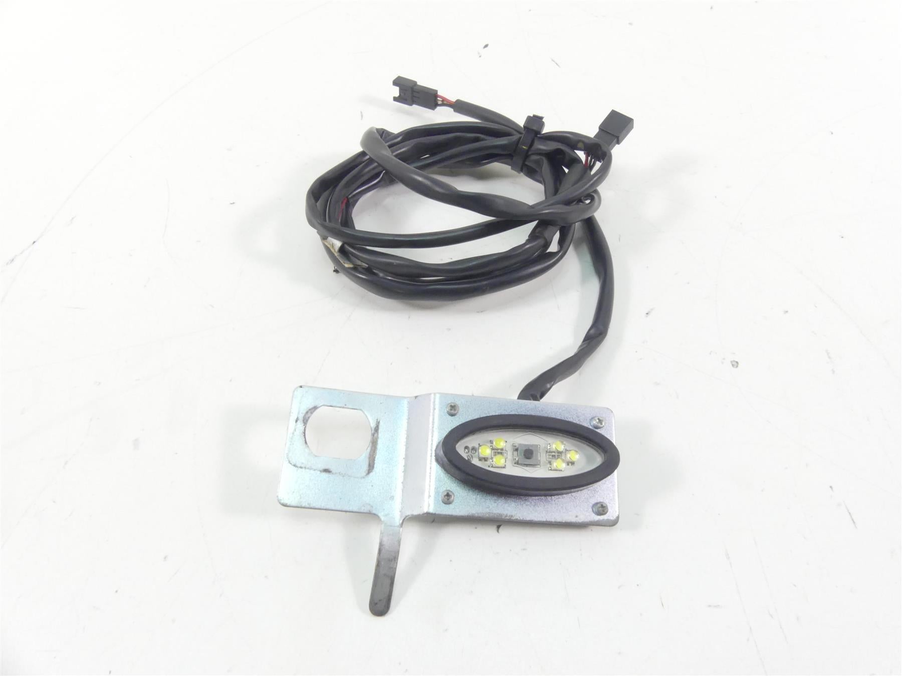 2009 Harley FLHTCU SE4 CVO E-Glide Tour Pak Trunk Dome Top Light Lamp 54332-04B
