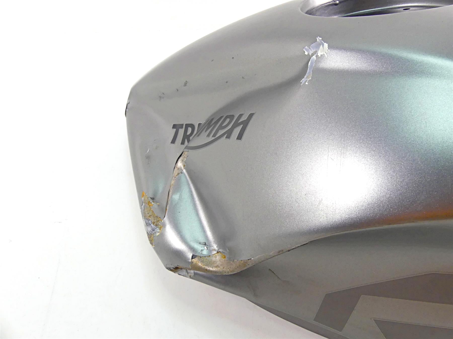 2022 Triumph Speed Triple 1200 RS Dented Fuel Gas Petrol Tank T2408577 {{ shop.shopifyCountryName }} - Mototech271