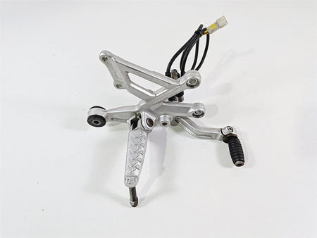 2014 Aprilia RSV4 RR Factory Right Front Foot Peg & Brake Pedal 858786 858785 {{ shop.shopifyCountryName }} - Mototech271