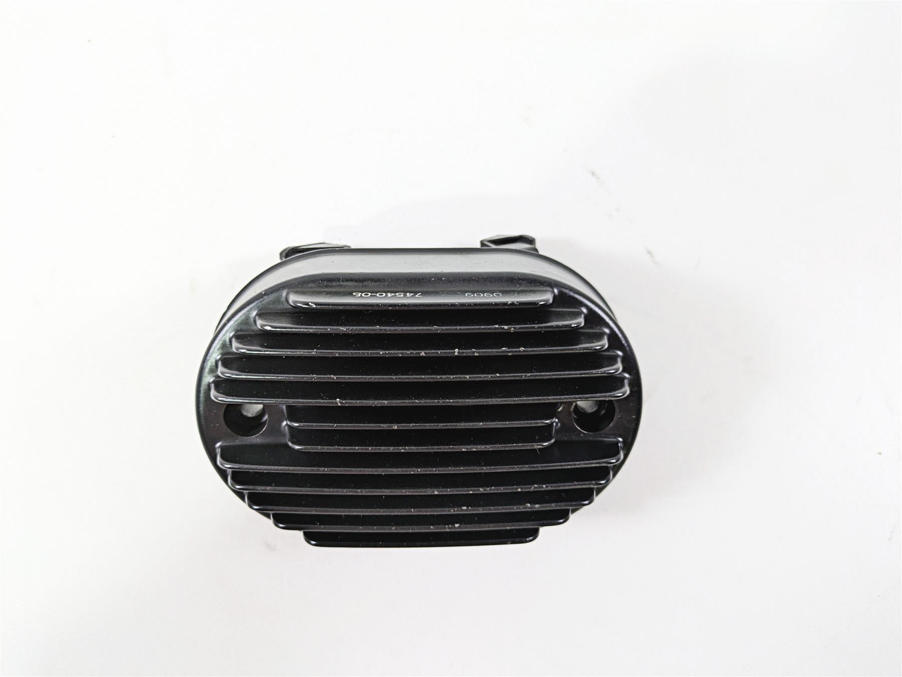 2009 Harley FLSTSB Cross Bones Rectifier Voltage Regulator 74540-08 {{ shop.shopifyCountryName }} - Mototech271