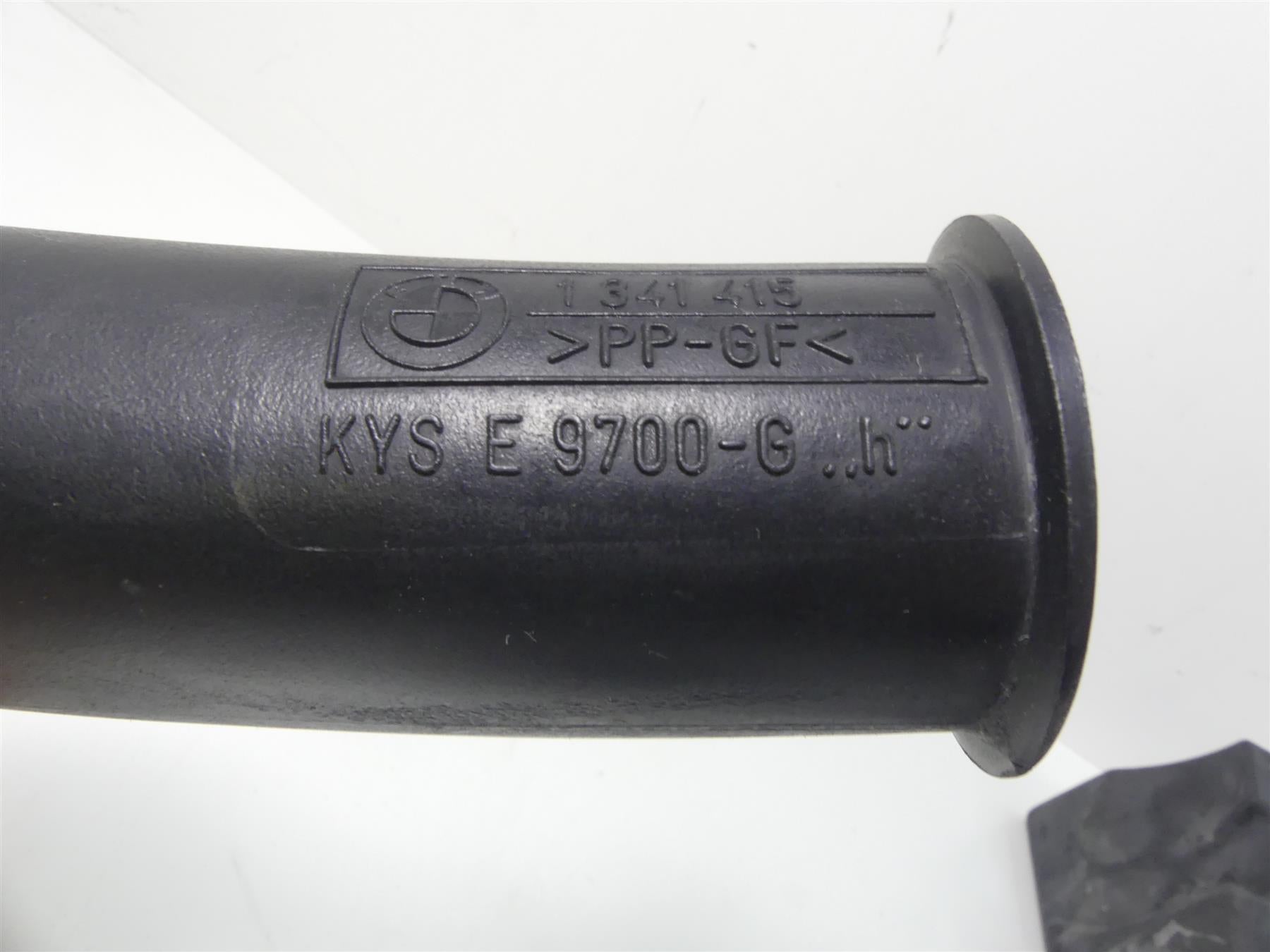 2001 BMW R1150 GS R21 Air Filter Cleaner Box Tubes & Front Ram 13711341527 {{ shop.shopifyCountryName }} - Mototech271