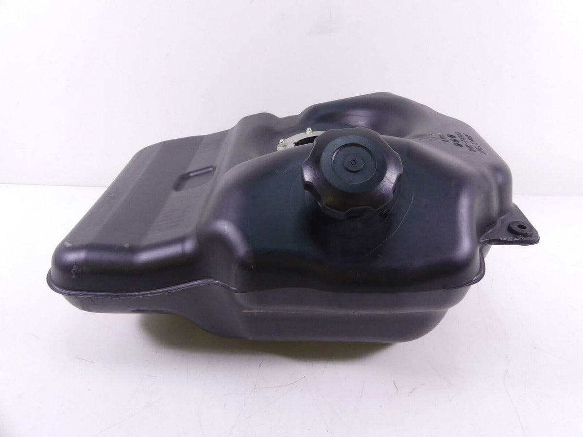 2016 Yamaha YXZ1000R EPS Fuel Gas Petrol Tank Reservoir 2HC-F4110-00-00 {{ shop.shopifyCountryName }} - Mototech271