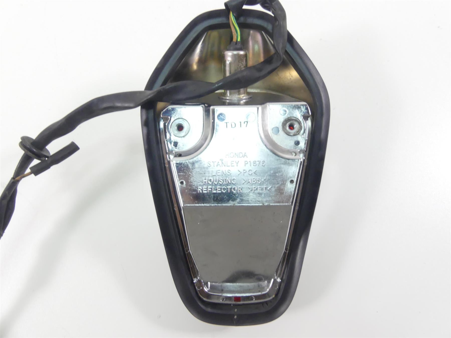 2006 Honda VTX1800 C2 Taillight Tail Light + License Plate Holder 33701-MCH-673 {{ shop.shopifyCountryName }} - Mototech271