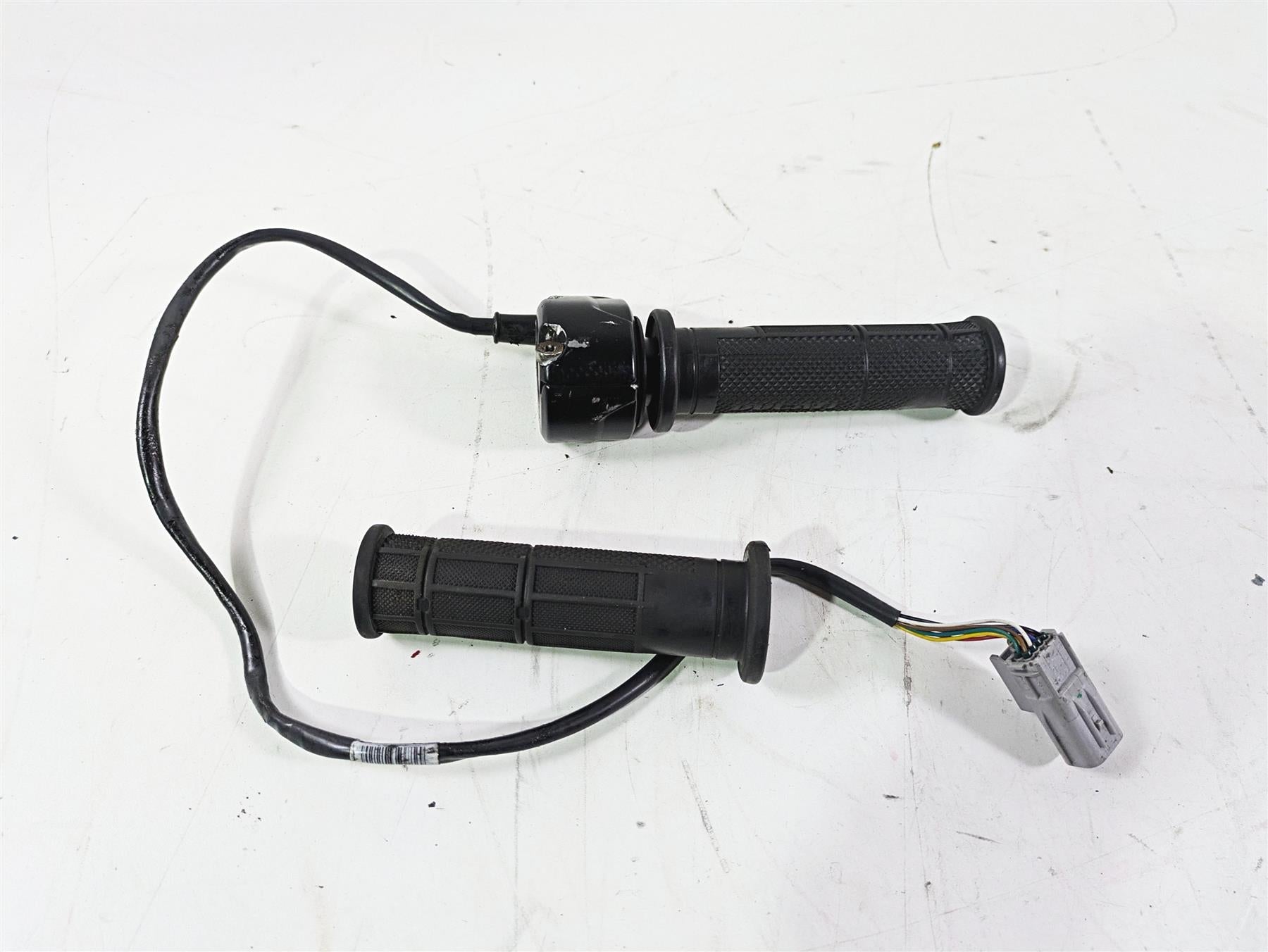 2018 Ducati Hypermotard 939 SP Ride By Wire Throttle Grip READ 66020033E | Mototech271