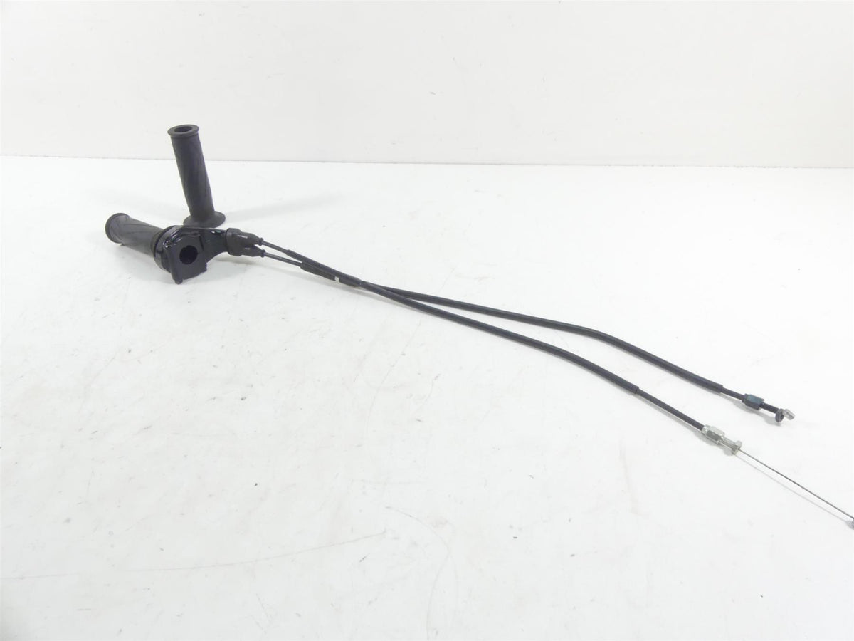 2013 Yamaha VMX17 V-Max 1700 Throttle Cable Grip Grab Set 4YR-26240-02-00 {{ shop.shopifyCountryName }} - Mototech271