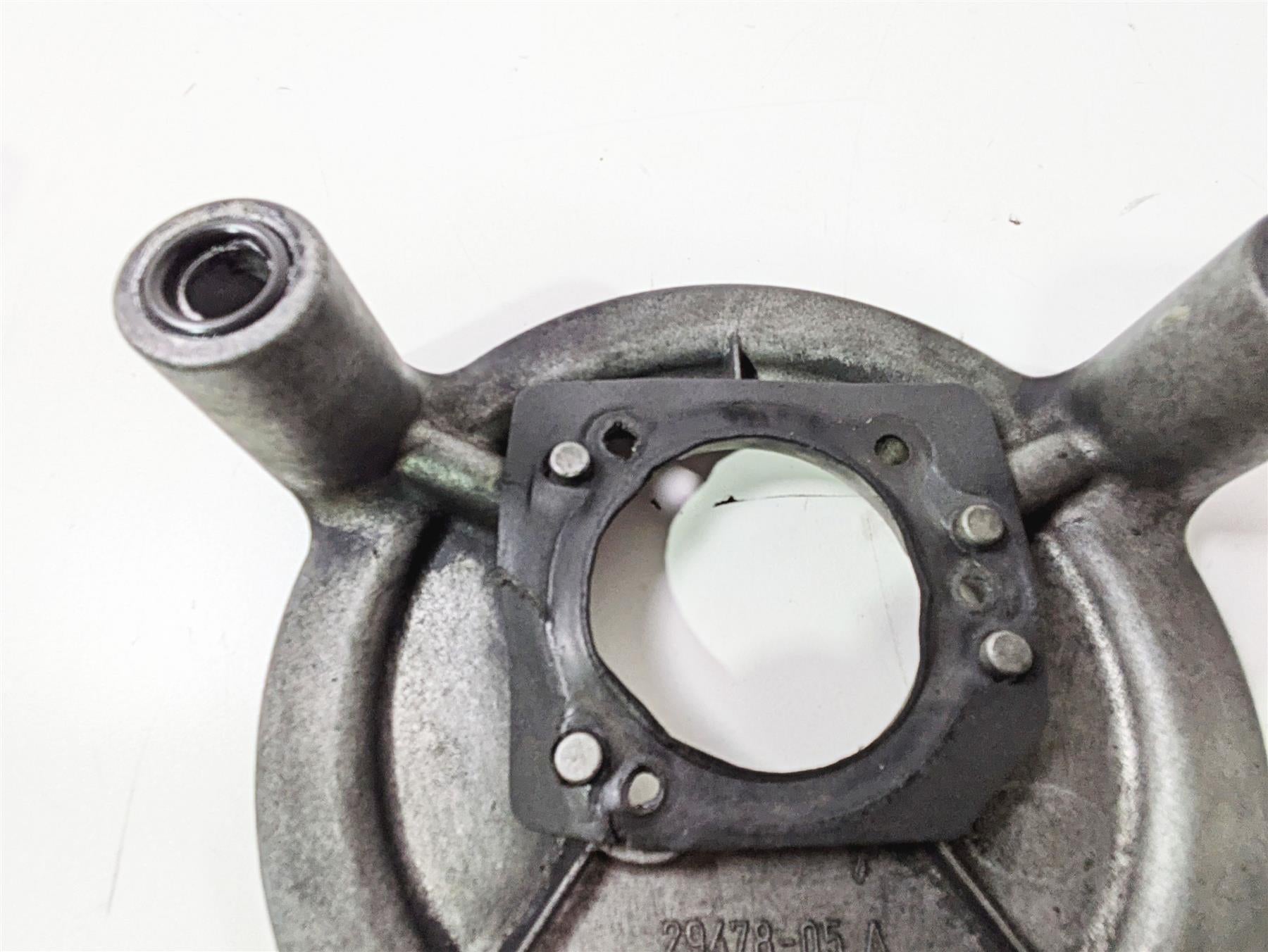 2016 Harley FXDL Dyna Low Rider Air Cleaner Filter Mount Backplate 29478-05A {{ shop.shopifyCountryName }} - Mototech271