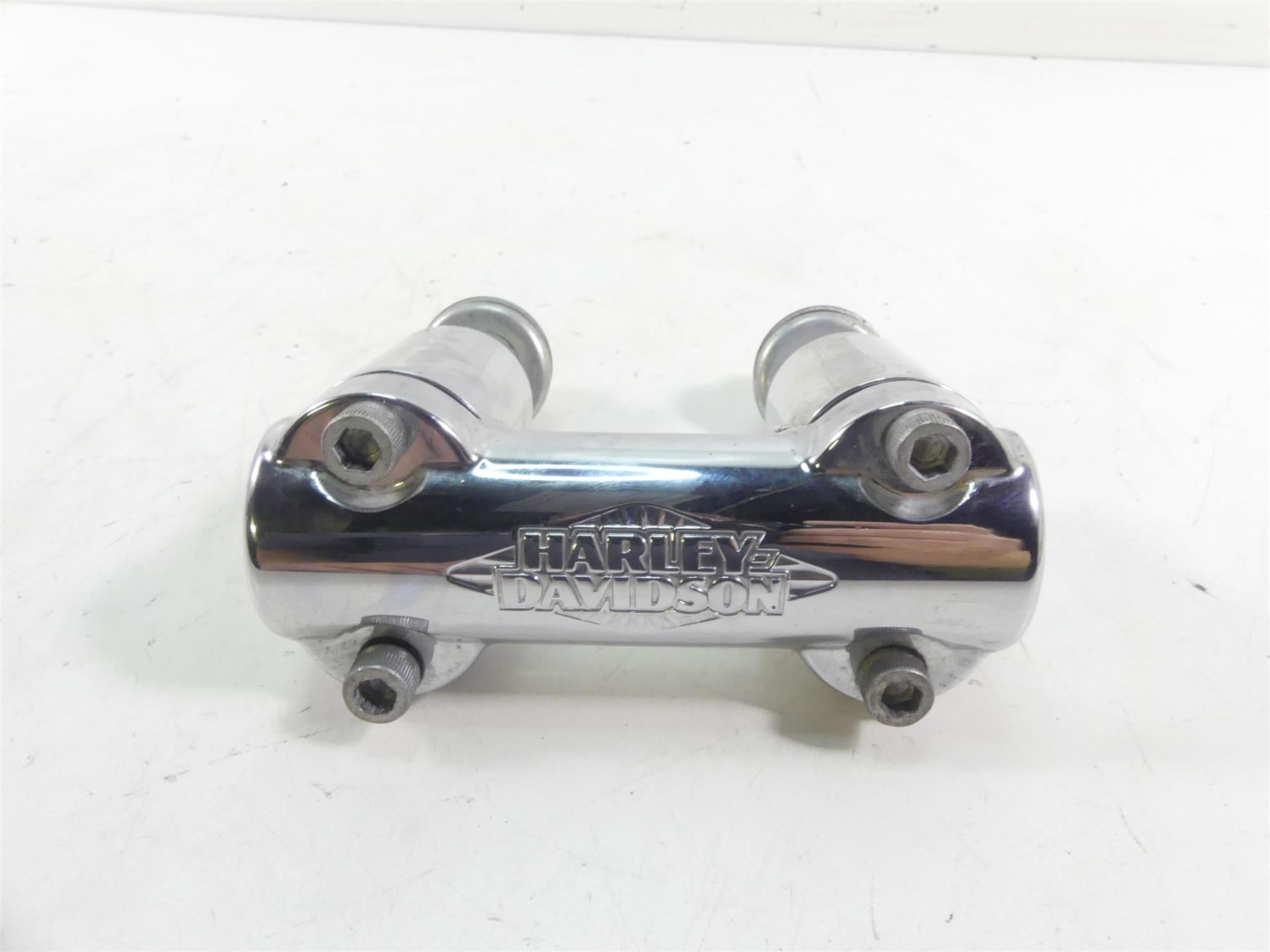 2016 Harley FLS Softail Slim Handlebar Handle Bar Riser Clamp Set 56998-09