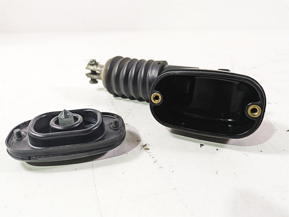 2003 Harley Touring FLHTCUI 100TH E-Glide Rear Brake Master Cylinder 41755-99F {{ shop.shopifyCountryName }} - Mototech271
