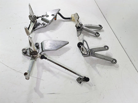 2003 Suzuki GSF1200 Bandit Foot Peg Rest + Shifter & Brake Lever Set 43511-26E02 {{ shop.shopifyCountryName }} - Mototech271