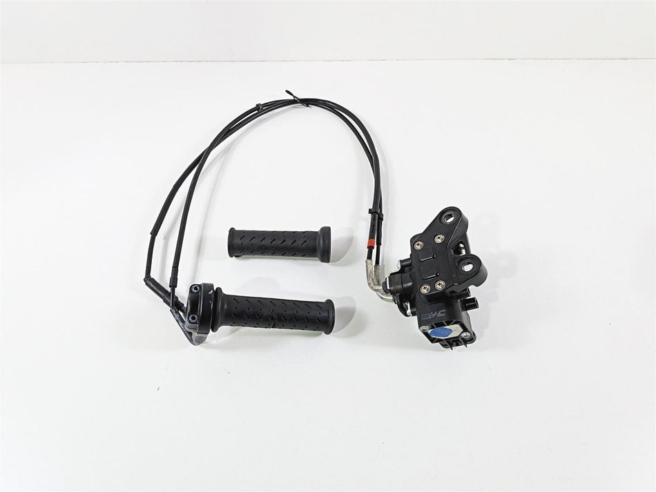 2016 Aprilia RSV 1100 Tuono V4 Factory Accelerator Position Sensor Grip B044414 {{ shop.shopifyCountryName }} - Mototech271