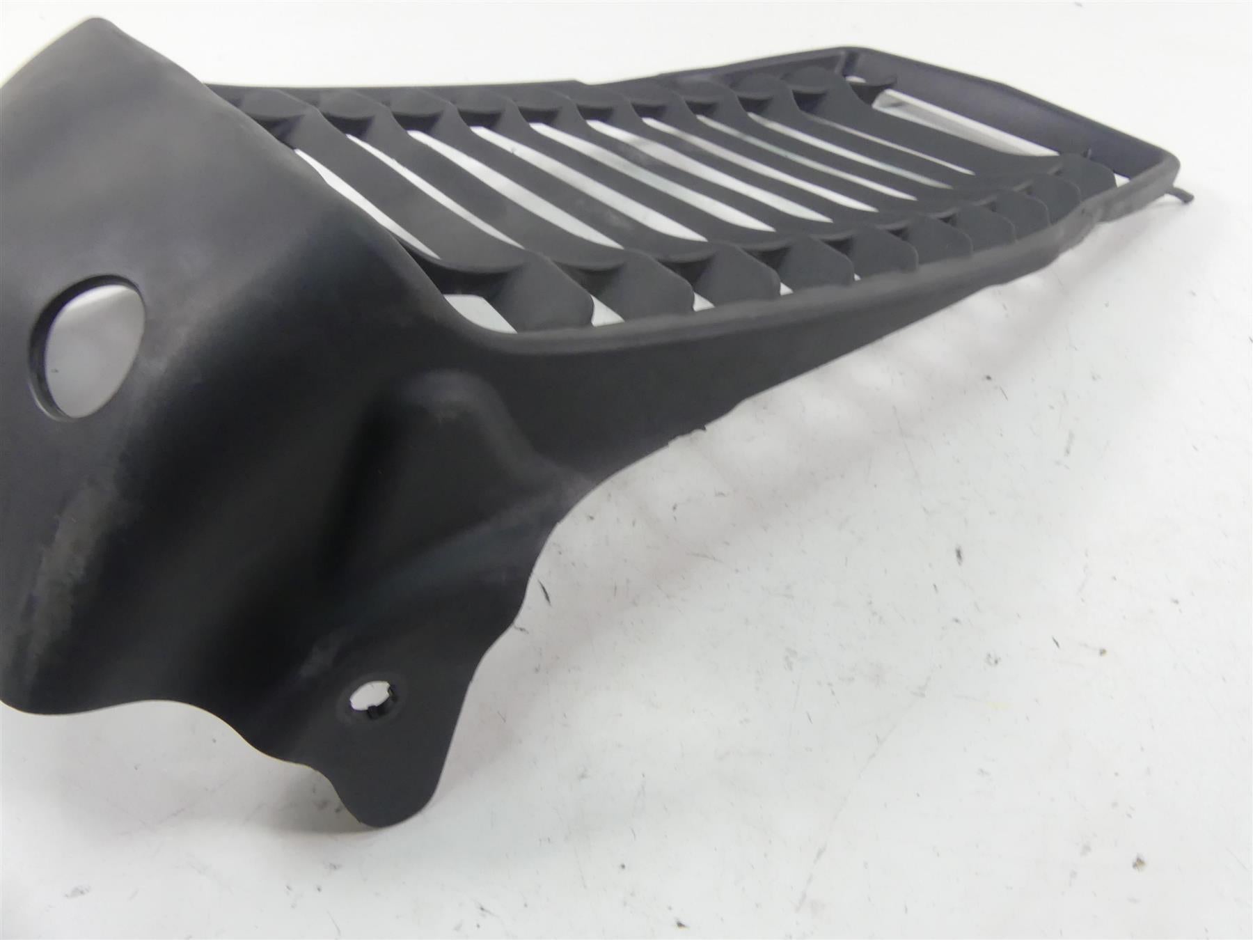 2018 Indian Scout Sixty Radiator Cover Fairing Shroud 5451861 {{ shop.shopifyCountryName }} - Mototech271