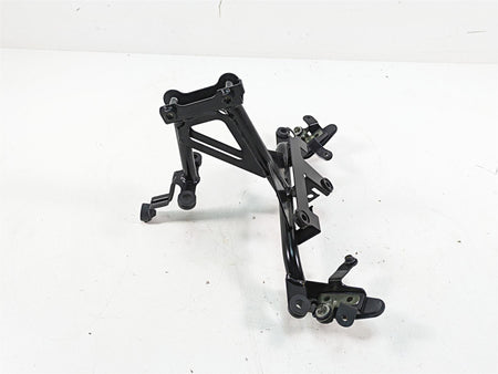 2002 Yamaha FZ1 FZS1000 Fazer Front Fairing Stay Holder Carrier 5LV-28356-00-00 {{ shop.shopifyCountryName }} - Mototech271
