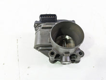Load image into Gallery viewer, 2020 Yamaha Waverunner VX1050 Deluxe Mikuni Throttle Body 6EY-13750-00-00
