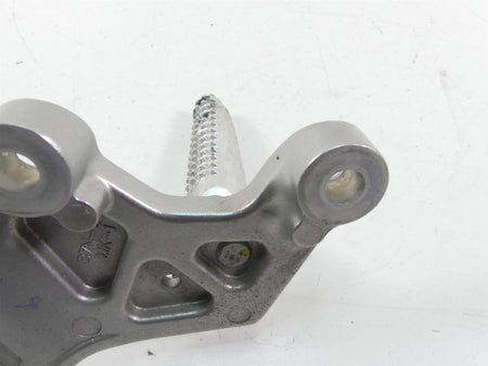 2022 Yamaha MT09 FZ09 Left Front Footpeg & Mount B7N-27442-00-00 {{ shop.shopifyCountryName }} - Mototech271