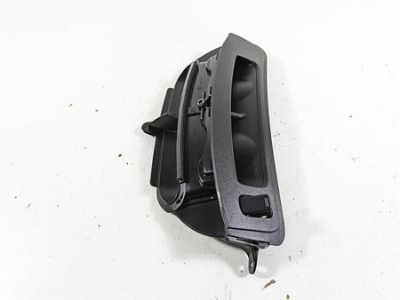 2015 Harley Touring FLHXS Street Glide Front Air Duct Inlet Vent 29200038 {{ shop.shopifyCountryName }} - Mototech271