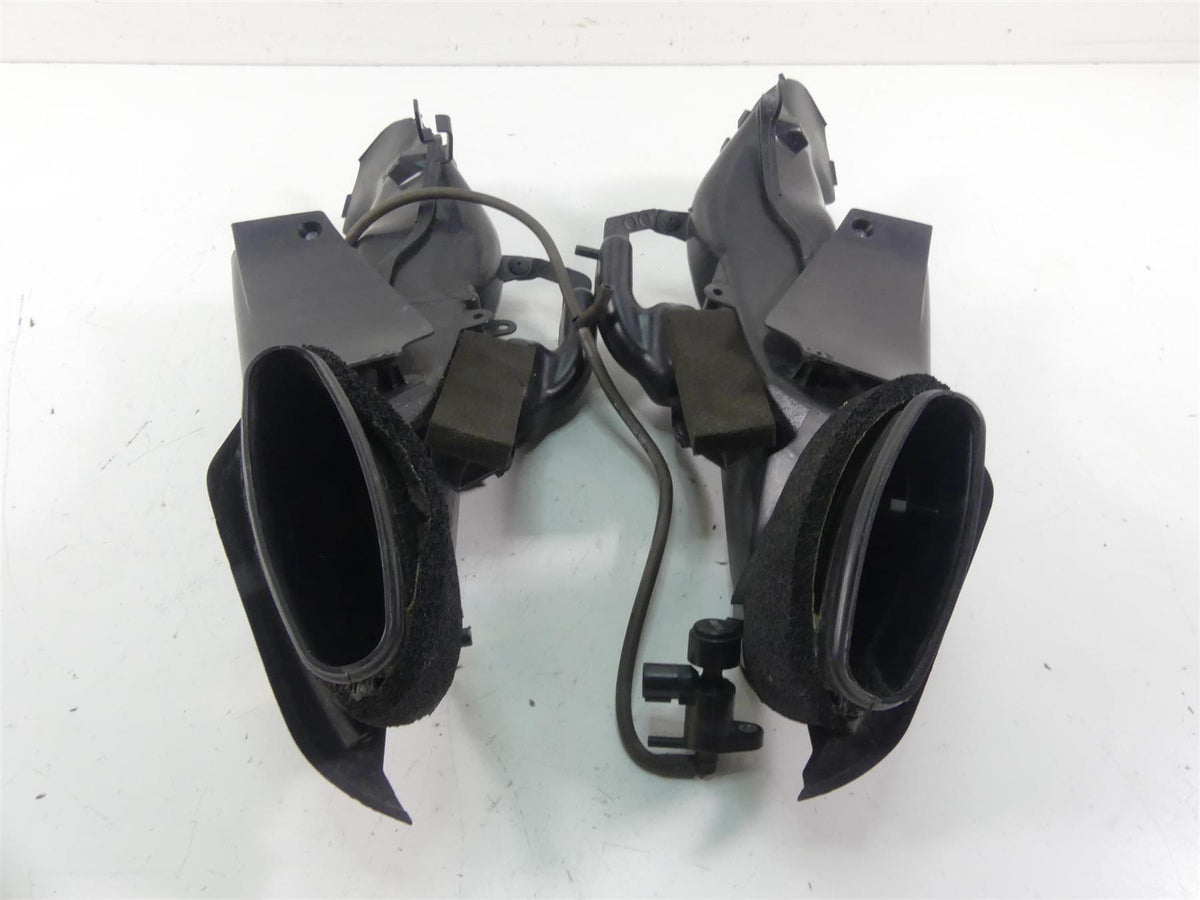 2015 Honda CBR1000 RR SC59 Upper Air Intake Duct Ram Set 64380-MGP-A00 {{ shop.shopifyCountryName }} - Mototech271