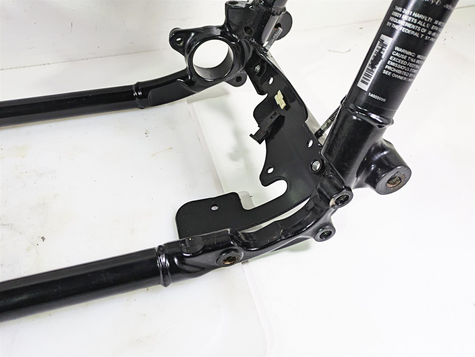 2011 Harley Touring FLHTCUSE CVO E-Glide Frame Chassis & Subframe With Clean Virginia Title 47900-11BHP {{ shop.shopifyCountryName }} - Mototech271