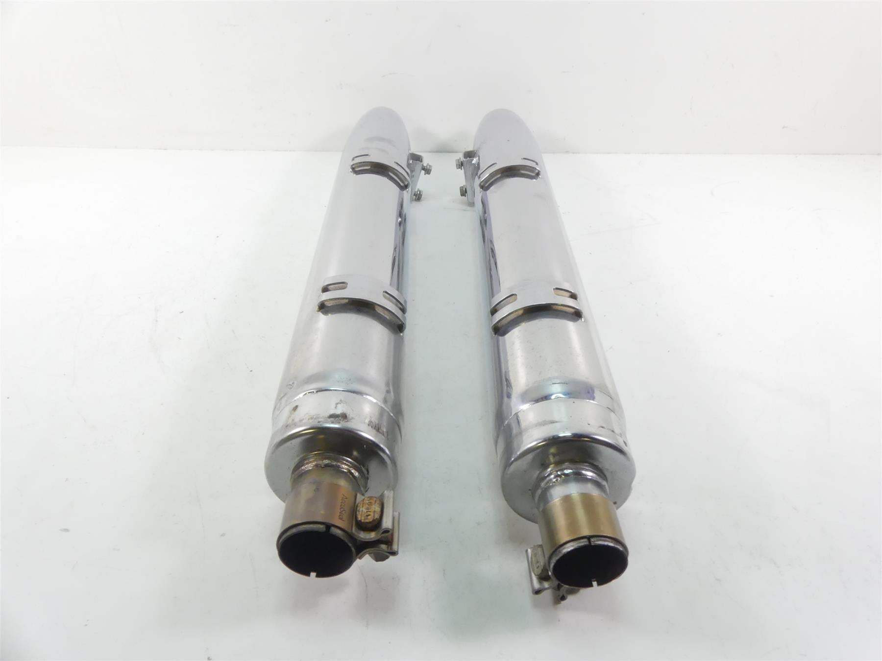 2016 Indian Chieftain Dark Horse Exhaust Muffler Silencer Set 1262384 1262383 {{ shop.shopifyCountryName }} - Mototech271