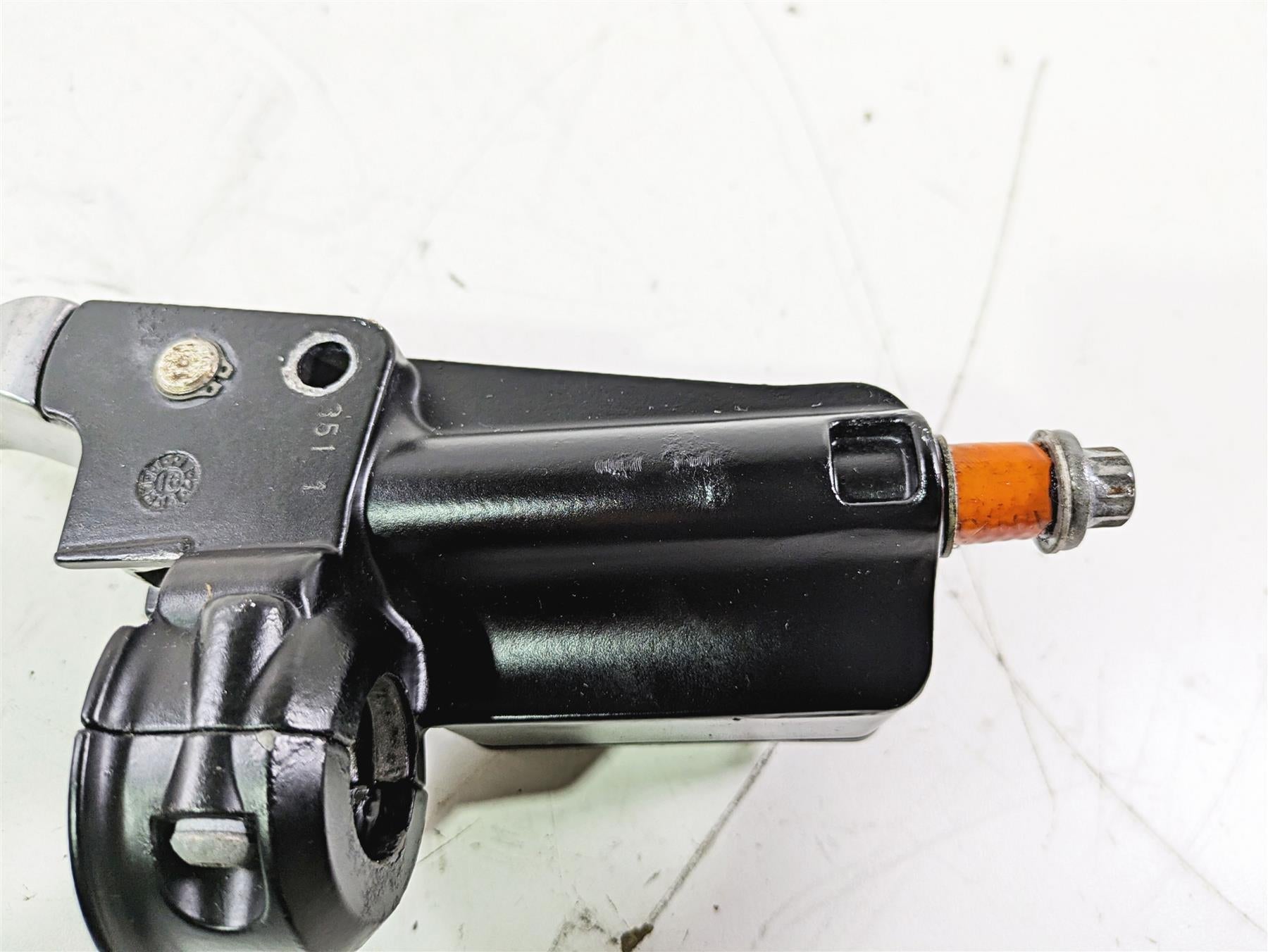1992 Harley FLSTC Softail Heritage Front Brake Master Cylinder 5/8" 45019-85A {{ shop.shopifyCountryName }} - Mototech271