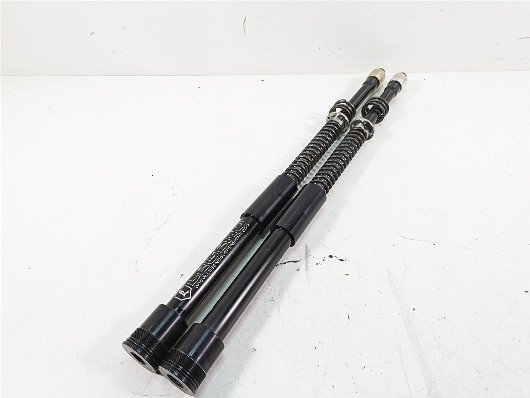 2018 Harley Touring FLHXSE CVO Street Glide Legends Suspensions Fork Cartridge 105-2079 {{ shop.shopifyCountryName }} - Mototech271